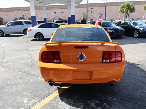 Used 2007 Ford Mustang GT RWD image 4