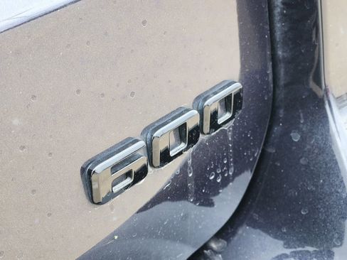 Used 2022 Cadillac Escalade Sport w/ Touring Package image 15