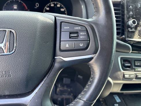 Certified 2024 Honda Ridgeline Sport image 12
