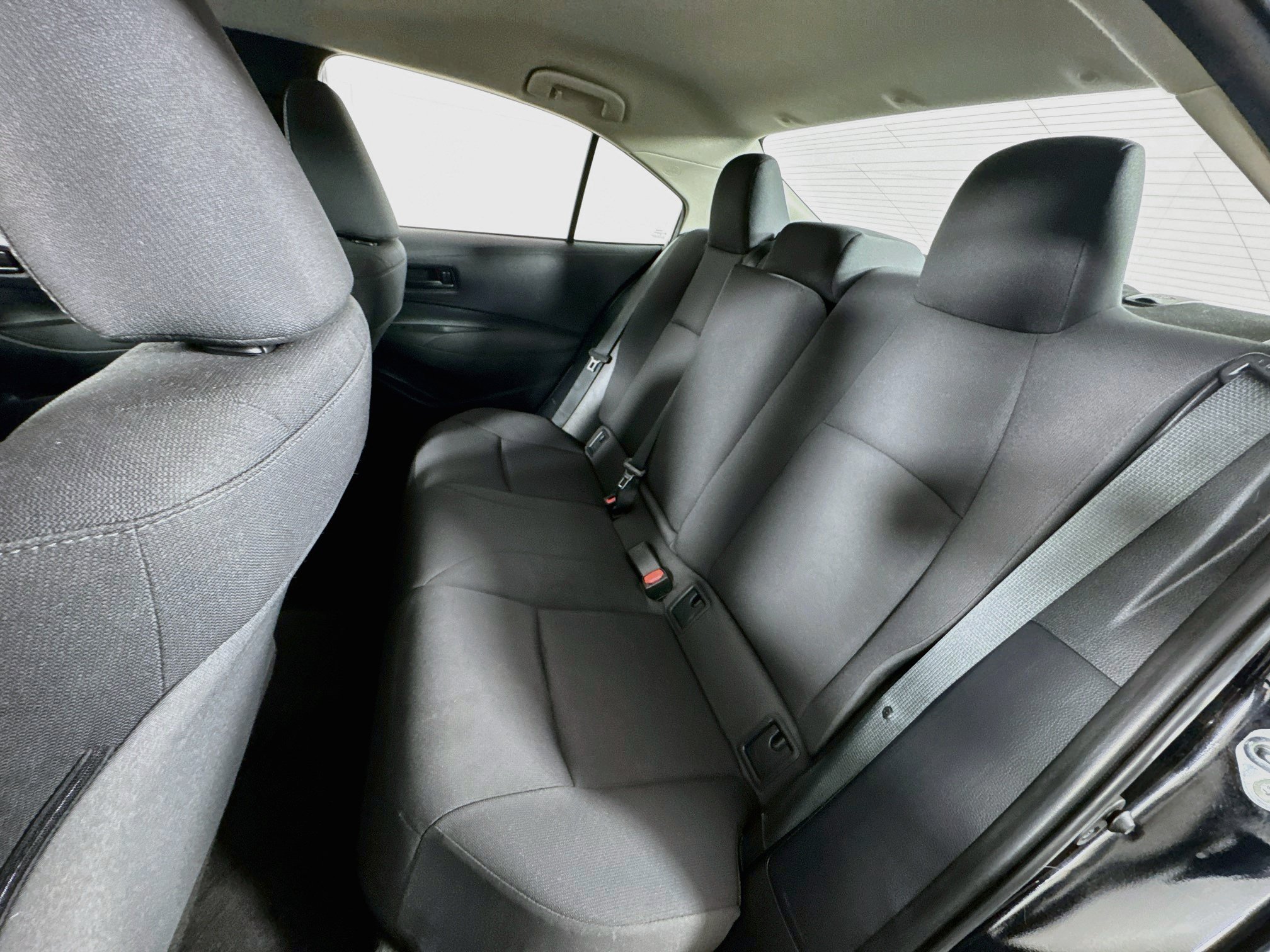 Certified 2025 Toyota Corolla LE FWD image 17