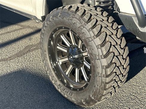 Used 2019 Ford F250 Platinum w/ Platinum Ultimate Package image 8