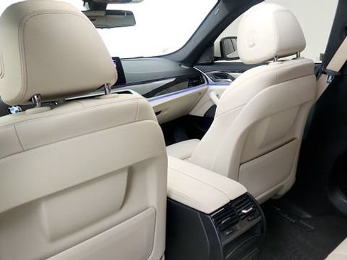Used 2021 BMW 540i w/ Executive Package RWD image 44