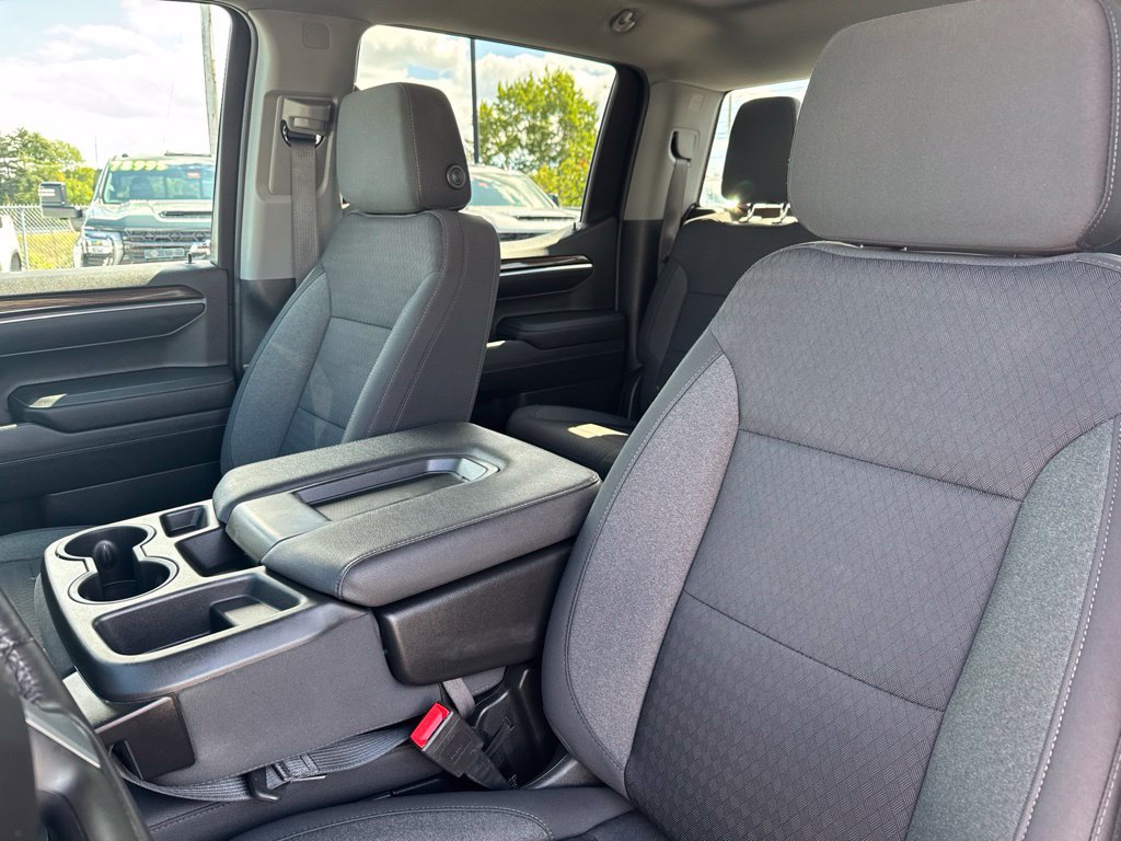 Used 2022 Chevrolet Silverado 1500 RST AWD/4WD image 17