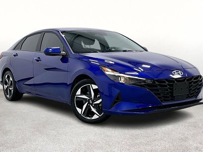 Used 2023 Hyundai Elantra SEL w/ Convenience Package