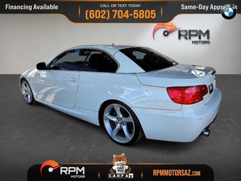Used 2013 BMW 335i Convertible image 4