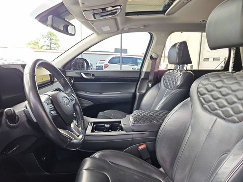Used 2022 Hyundai Palisade Limited w/ Cargo Package FWD image 26