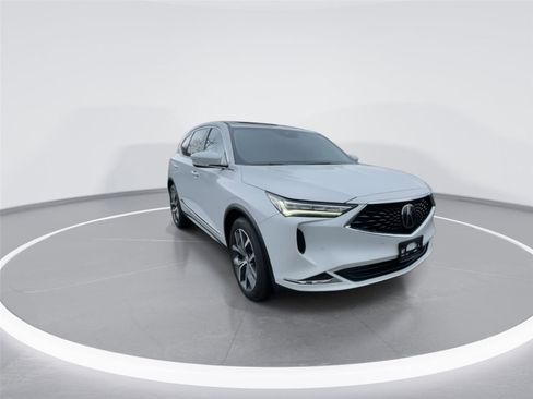 Used 2023 Acura MDX SH-AWD w/ Technology Package image 2