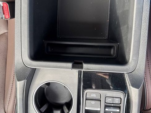 Used 2025 Honda Pilot Elite image 31