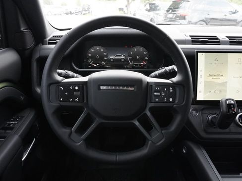 New 2026 Land Rover Defender 110 X-Dynamic SE AWD/4WD image 10