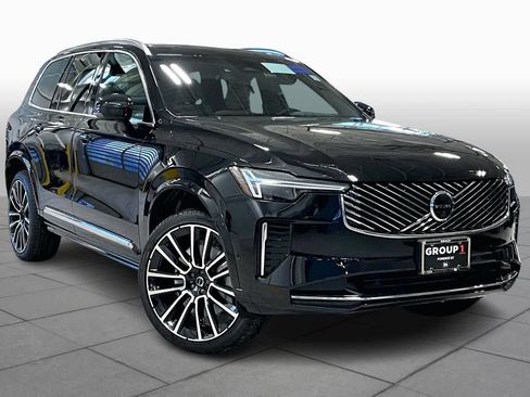 New 2026 Volvo XC90 B6 Plus w/ Protection Package Premier AWD/4WD image 17