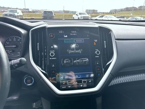 Used 2023 Subaru Ascent Premium w/ Convenience Package image 14