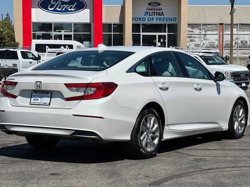 Used 2020 Honda Accord LX image 2