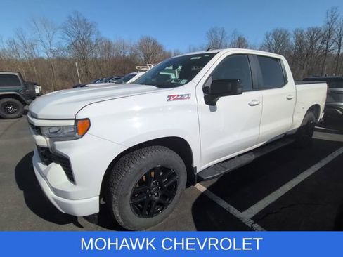 Used 2022 Chevrolet Silverado 1500 RST w/ Convenience Package II image 2