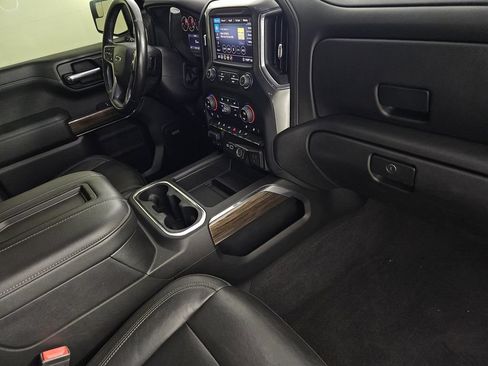 Used 2020 Chevrolet Silverado 1500 RST AWD/4WD image 30
