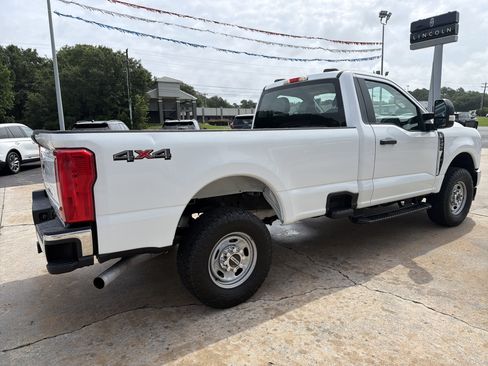 Used 2023 Ford F250 XL w/ XL Chrome Package AWD/4WD image 6