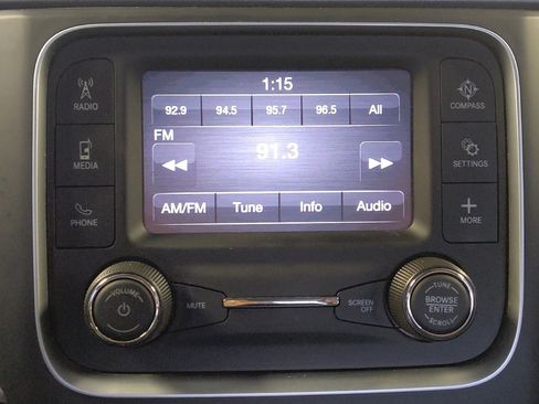 Used 2022 RAM 1500 Tradesman w/ Chrome Plus Package RWD image 25