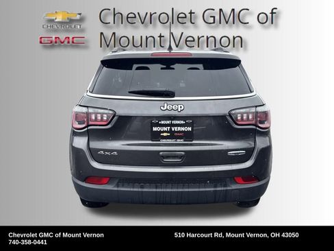 Used 2018 Jeep Compass Latitude w/ Popular Equipment Group image 4