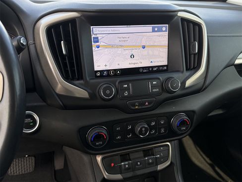 Certified 2022 GMC Terrain Denali w/ Black Diamond Edition image 17