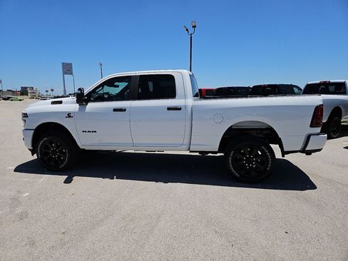 New 2026 RAM 2500 Lone Star AWD/4WD image 3