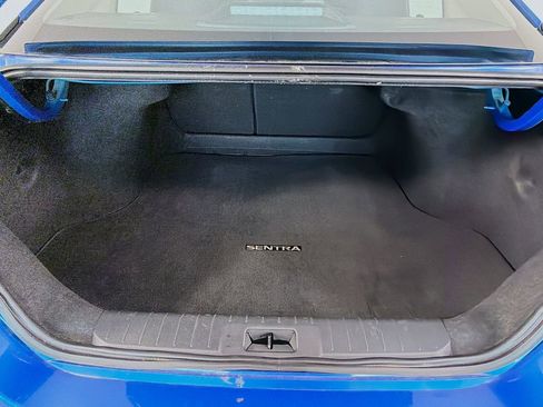 Used 2025 Nissan Sentra SV FWD image 25