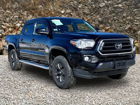 Used 2020 Toyota Tacoma SR5 image 9