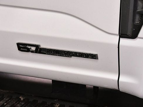 Used 2024 Ford F250 XLT image 11