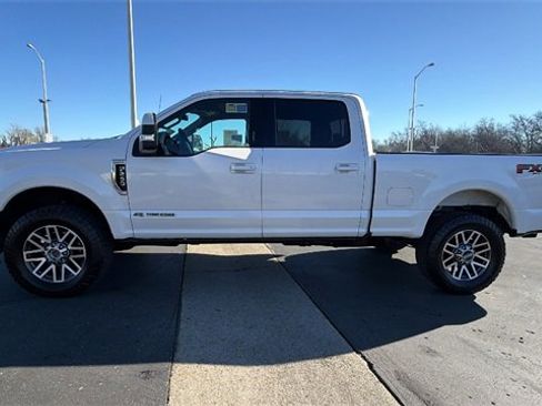 Used 2018 Ford F250 Lariat w/ Lariat Value Package image 7