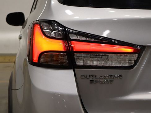 Used 2024 Mitsubishi Outlander Sport ES image 39