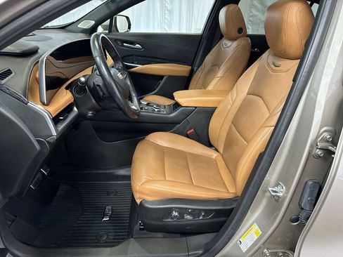 Used 2024 Cadillac XT4 Sport AWD/4WD image 10