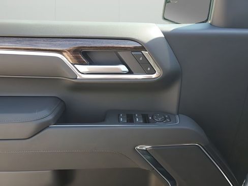 New 2026 GMC Sierra 1500 Elevation image 26