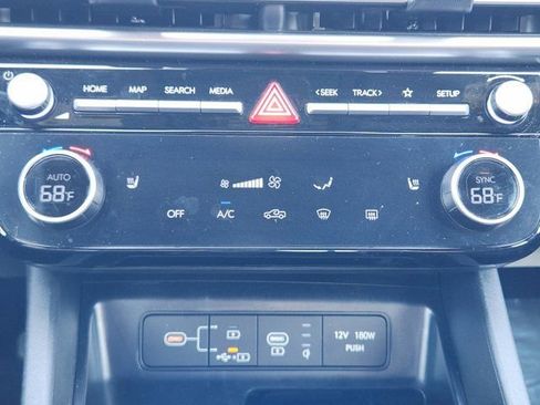 Certified 2025 Hyundai Santa Cruz XRT image 18