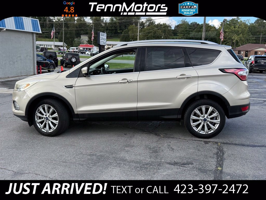 Used 2017 Ford Escape Titanium AWD/4WD image 8
