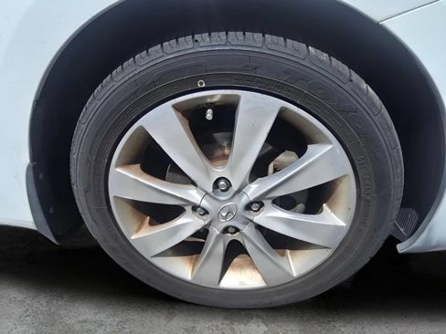 Used 2012 Hyundai Accent SE FWD image 17