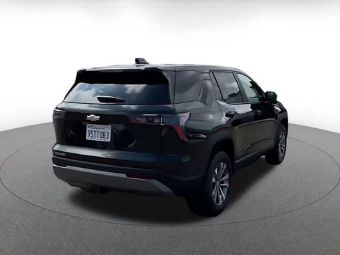 Used 2025 Chevrolet Equinox LT FWD image 11