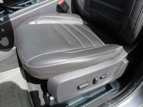 Used 2017 Ford Escape Titanium w/ Equipment Group 301A image 37