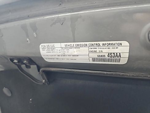 Used 2020 Jeep Wrangler Sport image 12