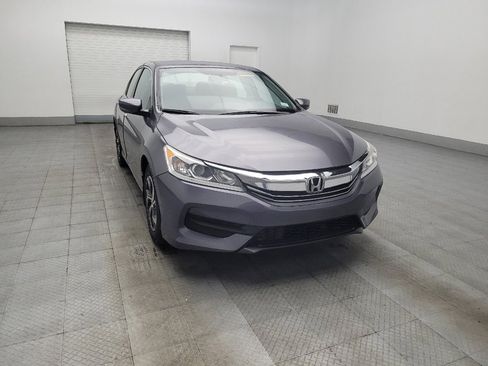 Used 2017 Honda Accord LX image 13