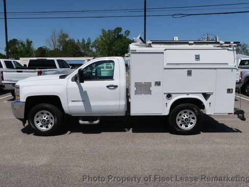 Used 2015 Chevrolet Silverado 3500 W/T image 2