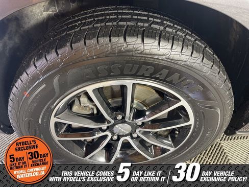 Used 2019 Dodge Grand Caravan GT image 16