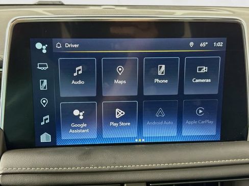 Used 2024 Chevrolet Tahoe Premier w/ Premium Package AWD/4WD image 16