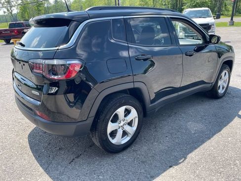 Used 2021 Jeep Compass Latitude AWD/4WD image 7