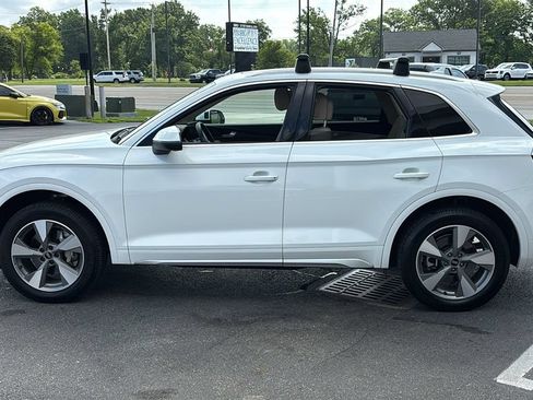 Used 2022 Audi Q5 2.0T Premium Plus AWD/4WD image 3