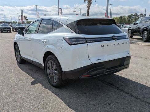 New 2025 Nissan Murano SL image 5