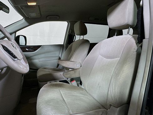 Used 2017 Nissan Quest SV FWD image 11