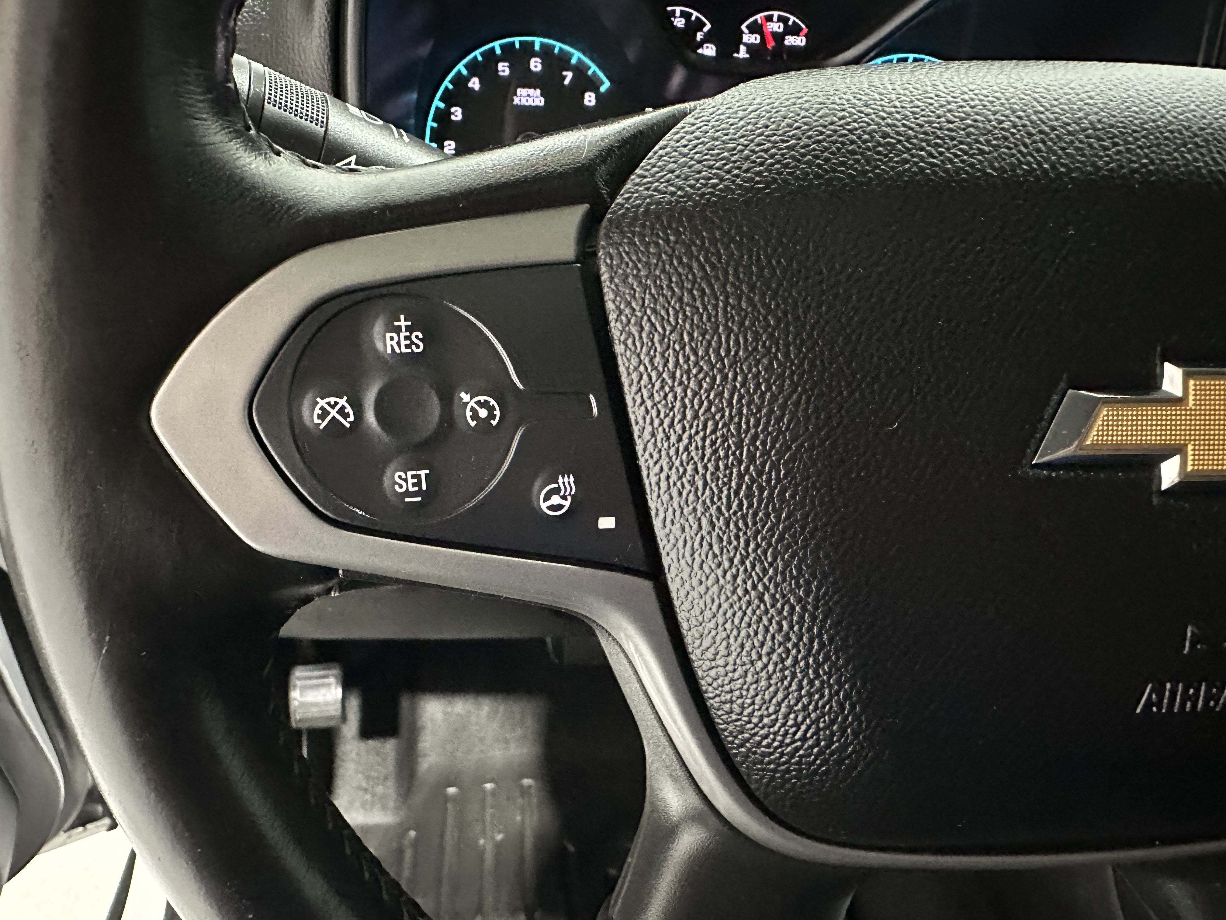 Used 2019 Chevrolet Colorado ZR2 AWD/4WD image 18