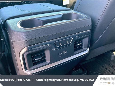 New 2026 Chevrolet Silverado 3500 LTZ w/ LTZ Convenience Package AWD/4WD image 25