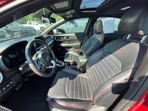 Used 2021 Kia Forte GT w/ GT2 Package FWD image 9