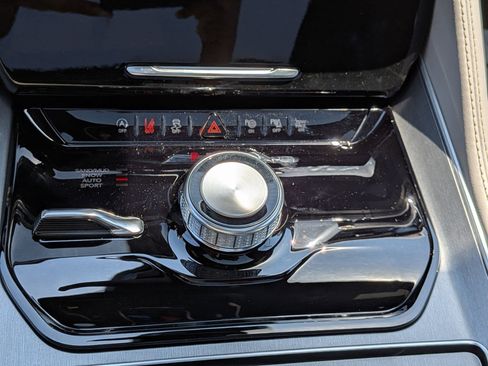 New 2026 Jeep Grand Wagoneer L 4WD image 16