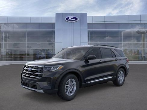 New 2025 Ford Explorer Active image 1