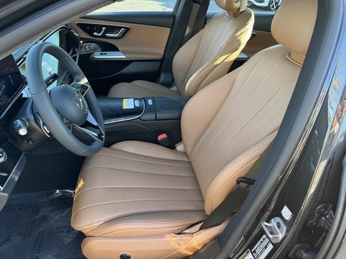 New 2026 Mercedes-Benz E 450 4MATIC Sedan image 2